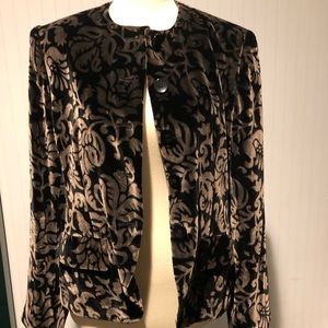 Jones NY Silky Soft Black Jacket w/Tan Design